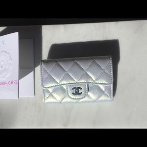 💕SOLD💕21K Metallic Blue Classic Flap Cardholder